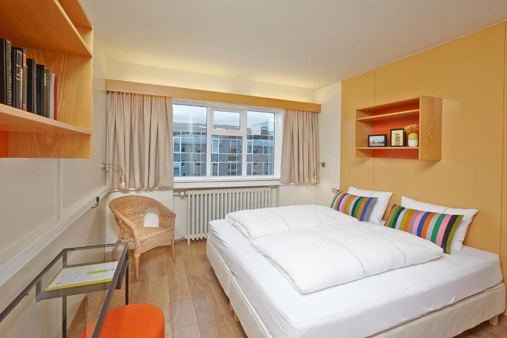 Economy Twin Room room - Image 2