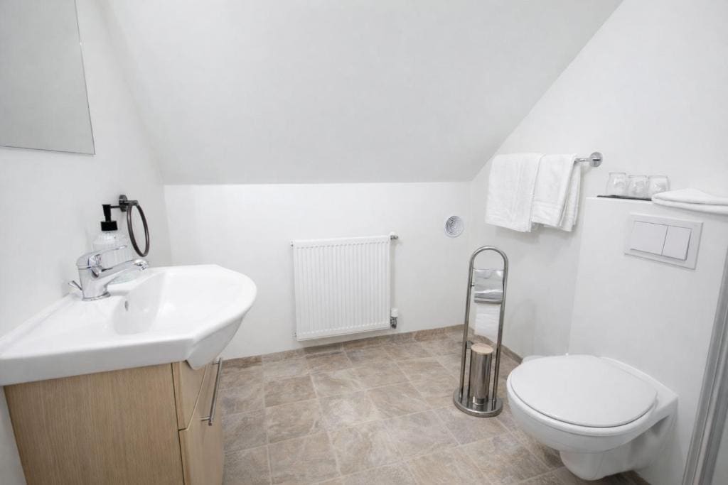 Standard Double Room room - Image 2