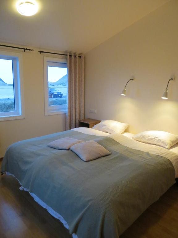 Double or Twin Room with Private Bathroom room - Image 3