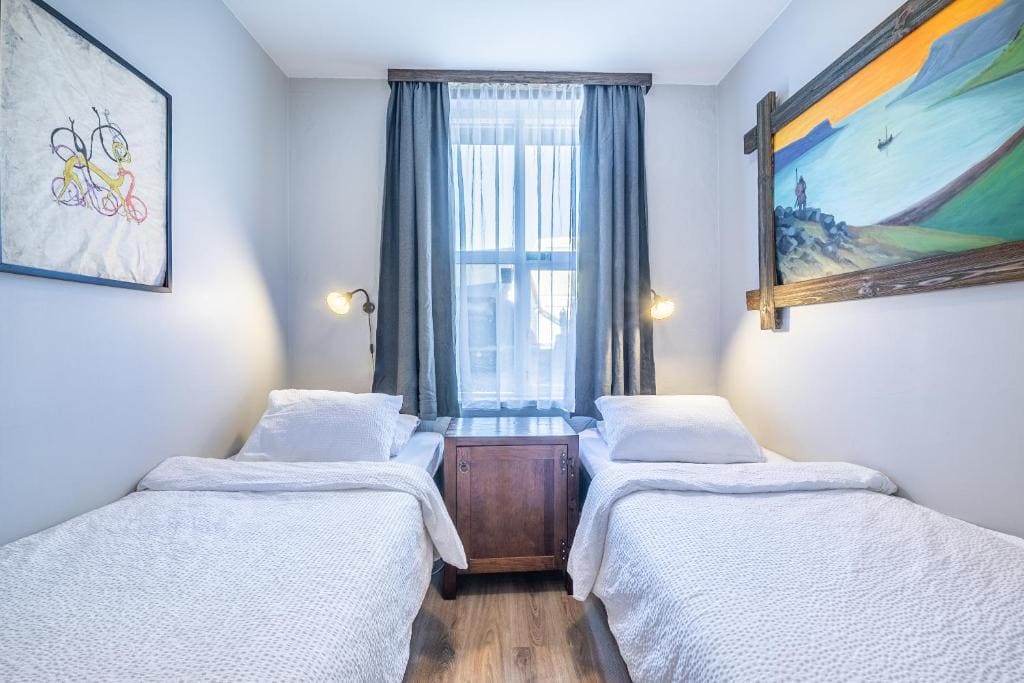 Cottage room - Image 3