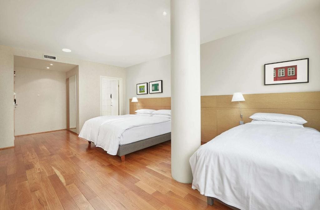 Family Executive Room room - Image 1