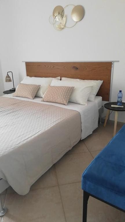 Two-Bedroom Apartment room - Image 1