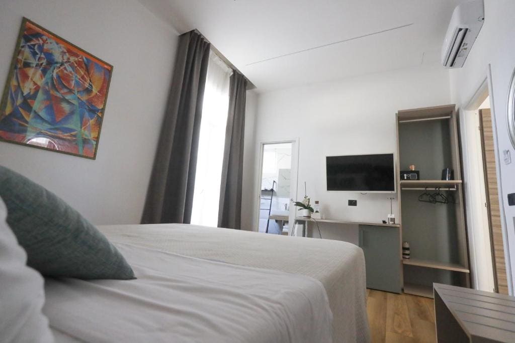 Superior Double Room room - Image 3