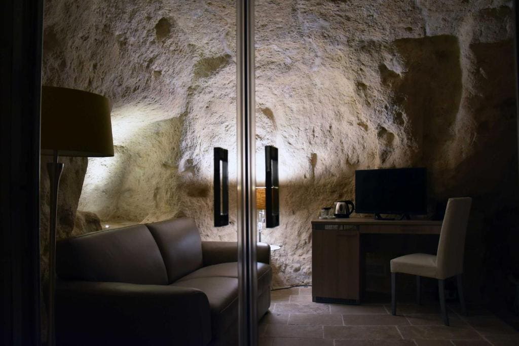 Superior Double Room room - Image 3