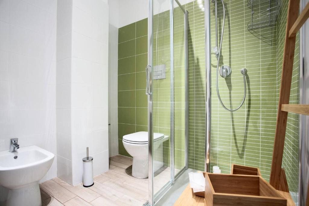 Classic Triple Room room - Image 1