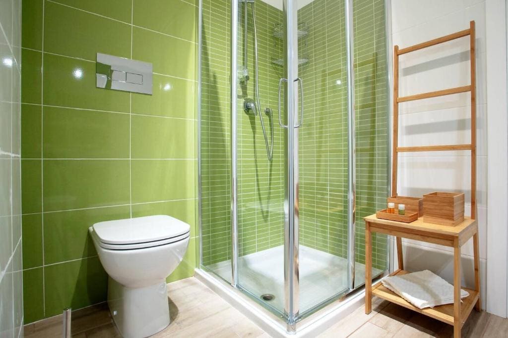 Classic Triple Room room - Image 2