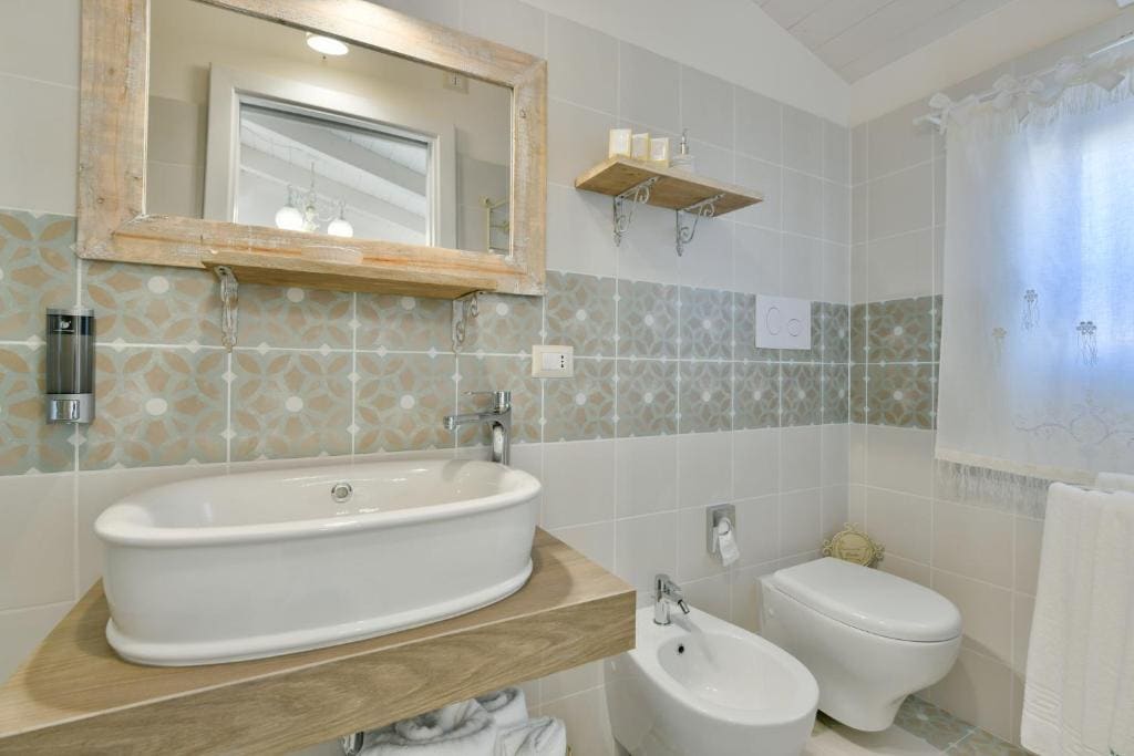 Classic Triple Room room - Image 1