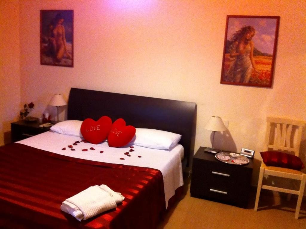 Deluxe Double Room room - Image 2