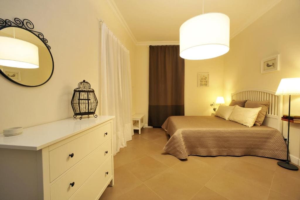 Triple Room with Private Bathroom room - Image 1