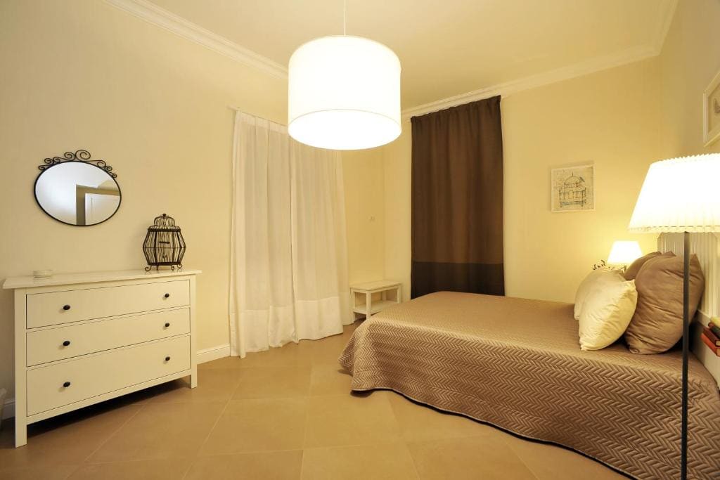 Triple Room with Private Bathroom room - Image 2