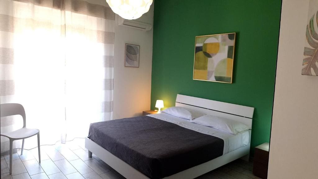 Double Room with Balcony room - Image 2