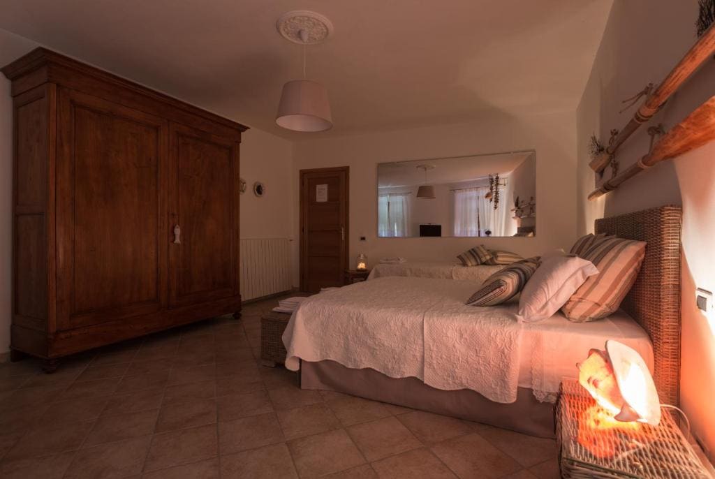 Comfort Quadruple Room room - Image 1