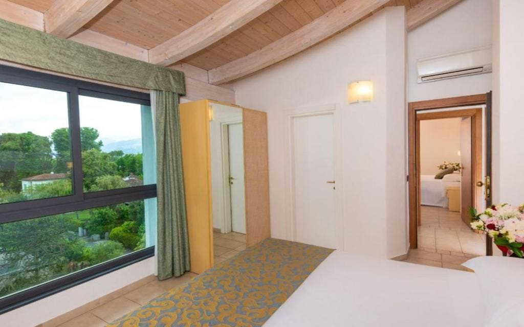 Queen Room room - Image 2