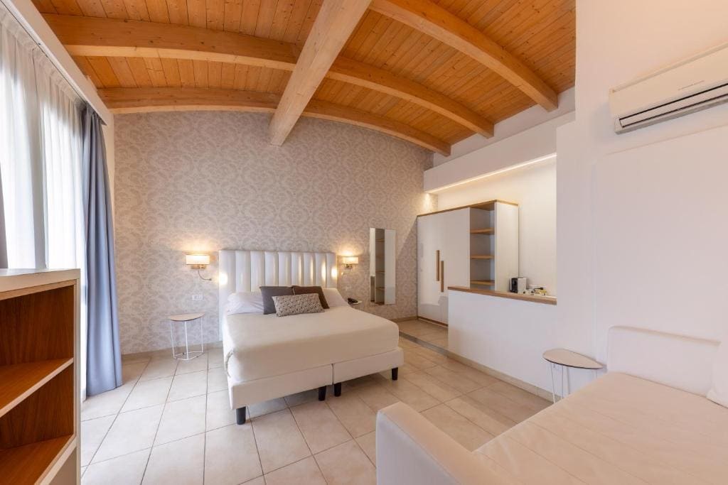 Suite with Terrace room - Image 1