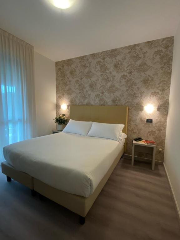 Superior Double or Twin Room with Balcony room - Image 1