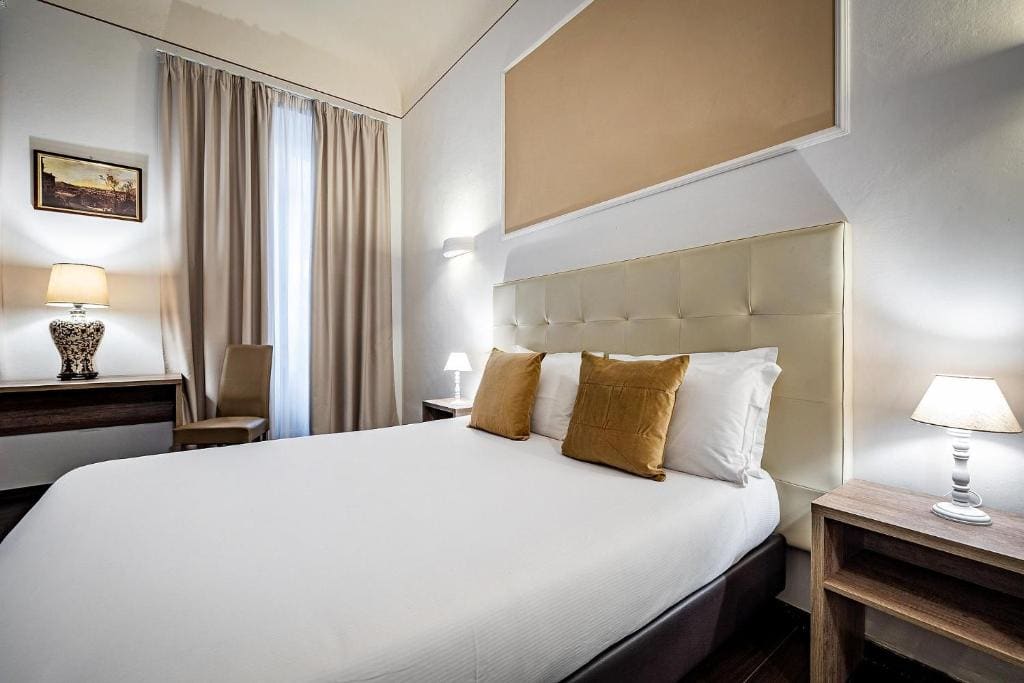 Superior Quadruple Room room - Image 2