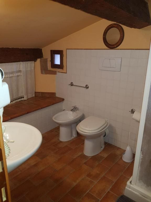 Double Room with Balcony room - Image 1