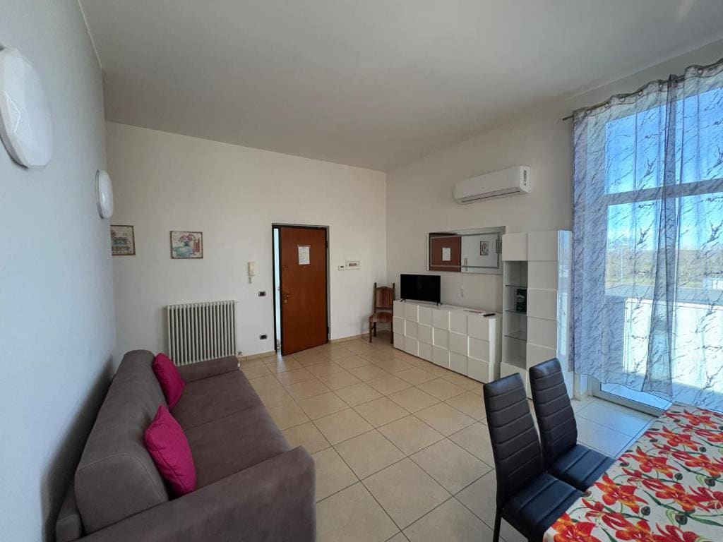 Three-Bedroom Deluxe Apartment room - Image 1
