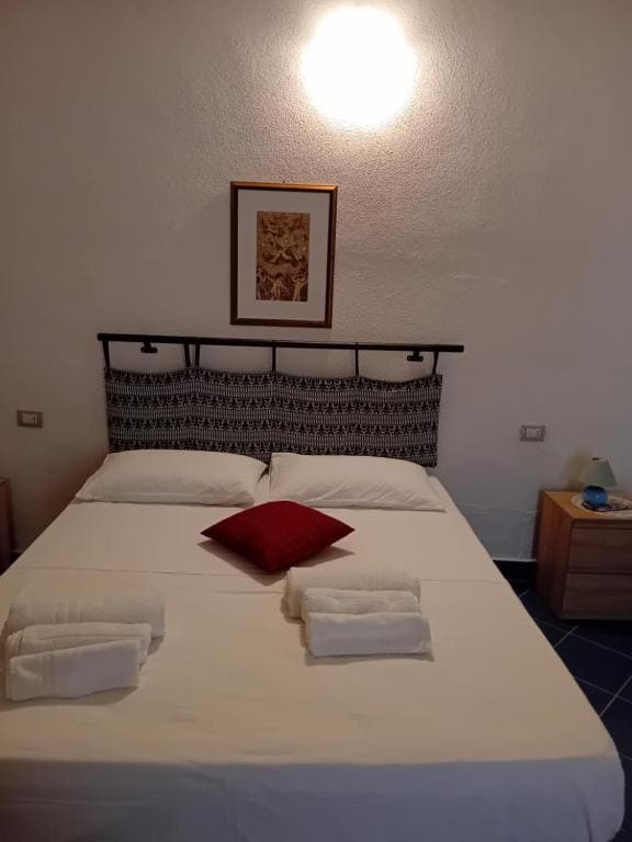 Double Room with Private Bathroom room - Image 2