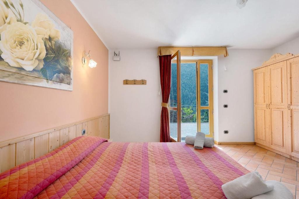 Superior Apartment with Sauna room - Image 3
