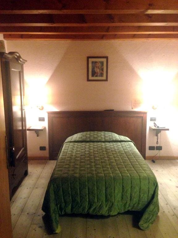 Standard Single Room room - Image 2