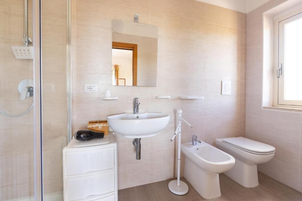 Standard Triple Studio room - Image 3