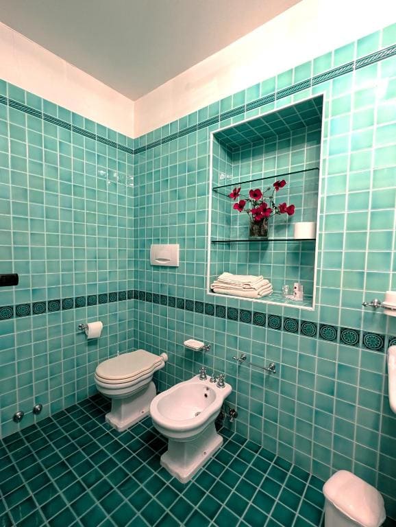 Twin Room with Private Bathroom room - Image 3