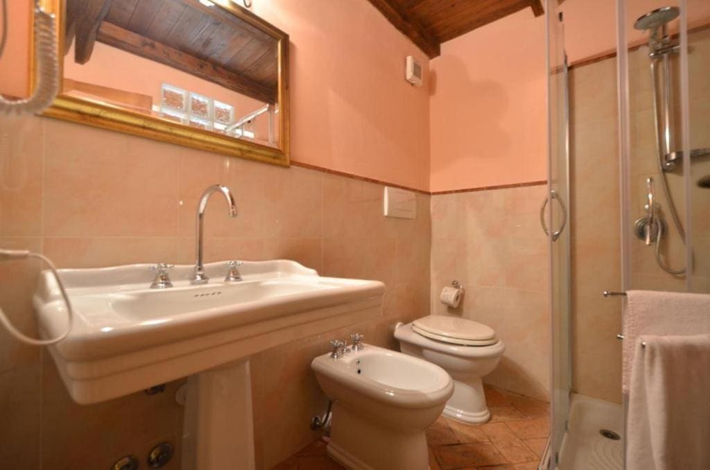 Deluxe Apartment room - Image 2