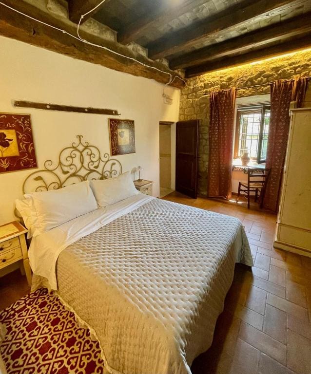 Triple Room with Bathroom room - Image 3