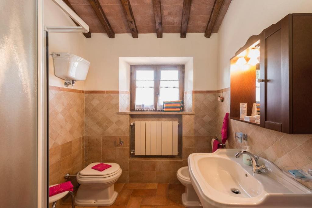 Three-Bedroom House room - Image 2