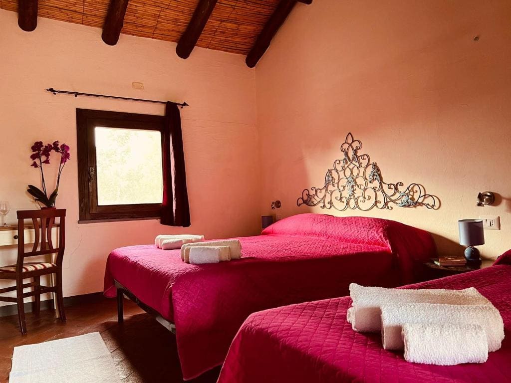 Triple Room with Bathroom room - Image 1