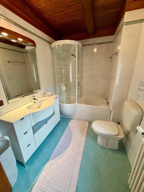 Deluxe Apartment room - Image 2