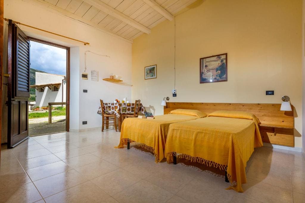 Double or Twin Room room - Image 2