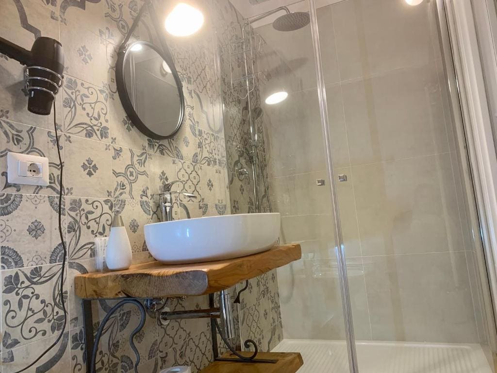 Superior Double Room room - Image 2