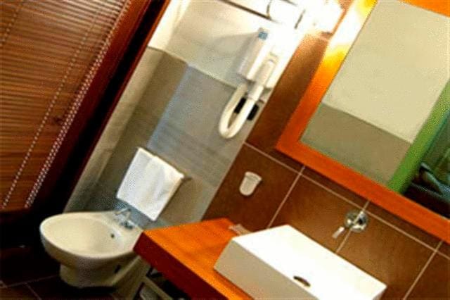 Twin Room room - Image 2