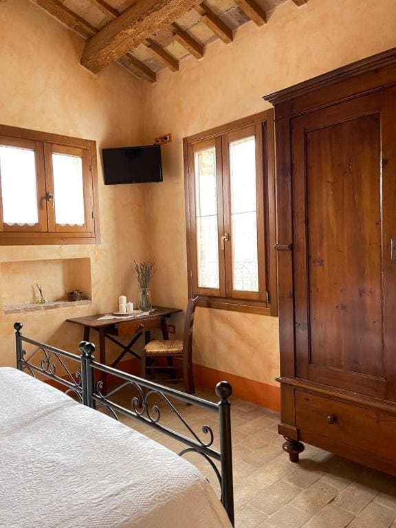 Double or Twin Room room - Image 2