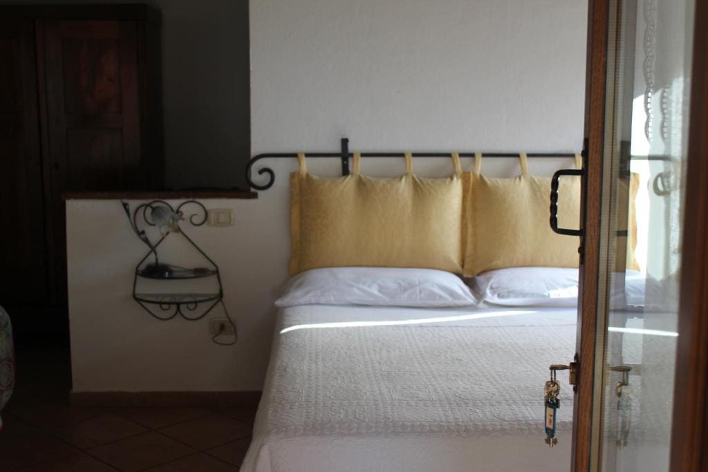Standard Double Room room - Image 3
