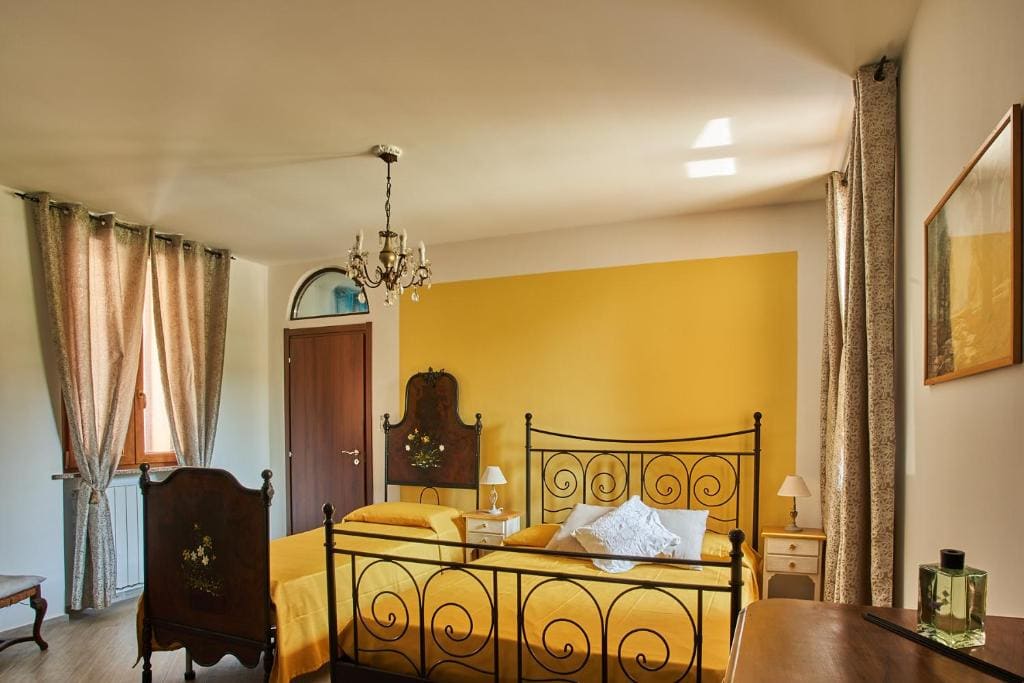 Classic Triple Room room - Image 1