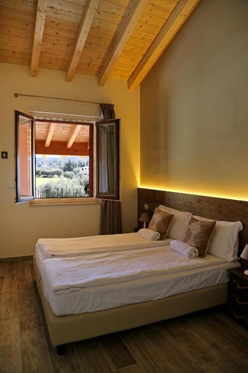 Two-Bedroom Deluxe Apartment with Balcony room - Image 2
