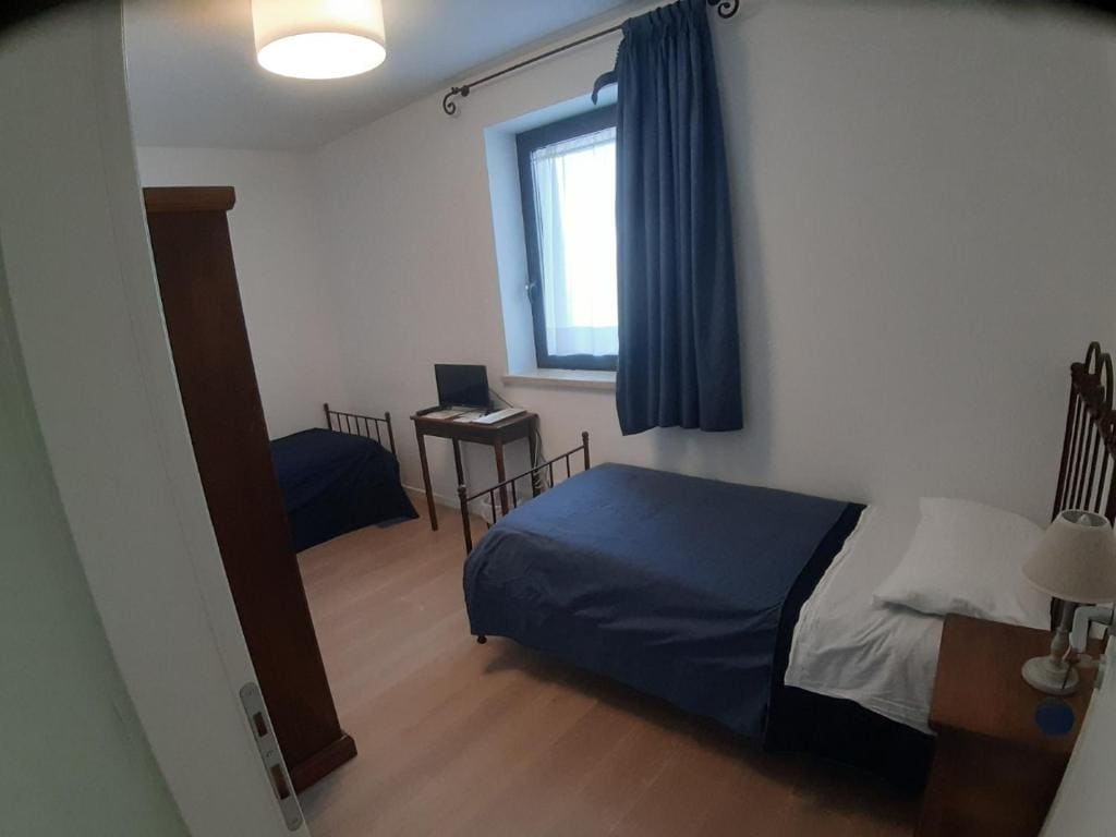 Standard Quadruple Room room - Image 2