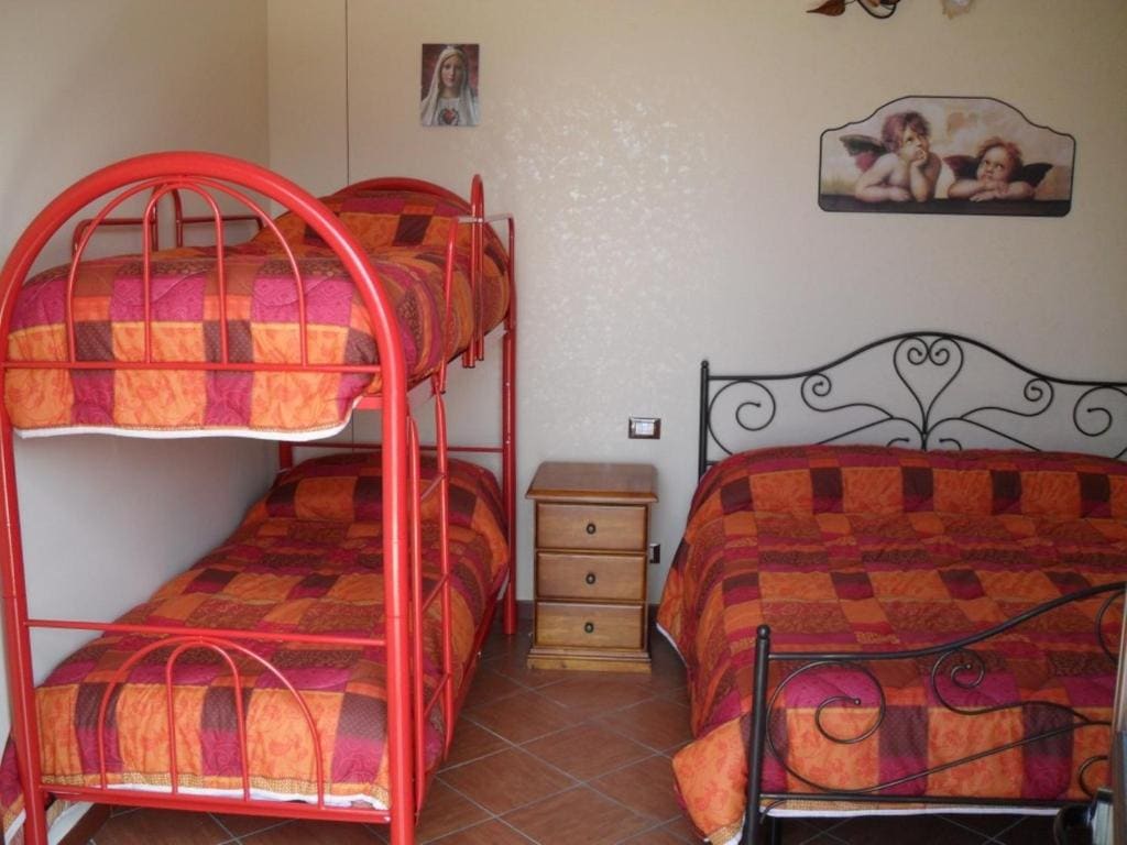 Quadruple Room room - Image 3