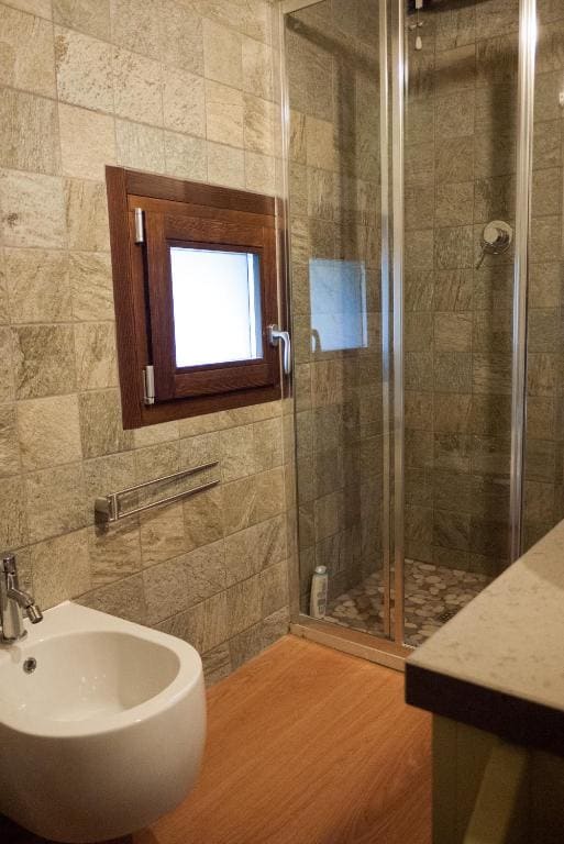 Double Room with Garden View room - Image 3