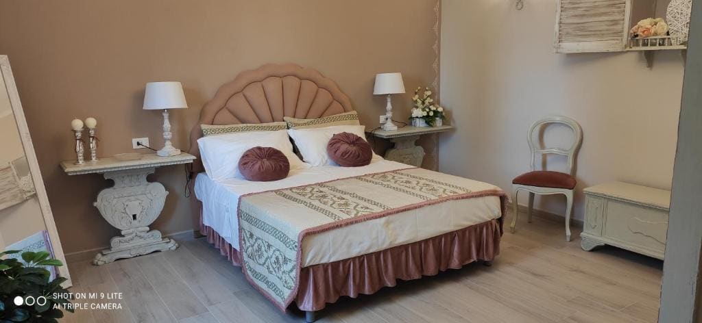 Deluxe Double Room with Sea View room - Image 3