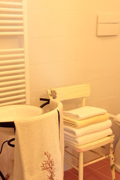 Quadruple Room - Disability Access room - Image 1