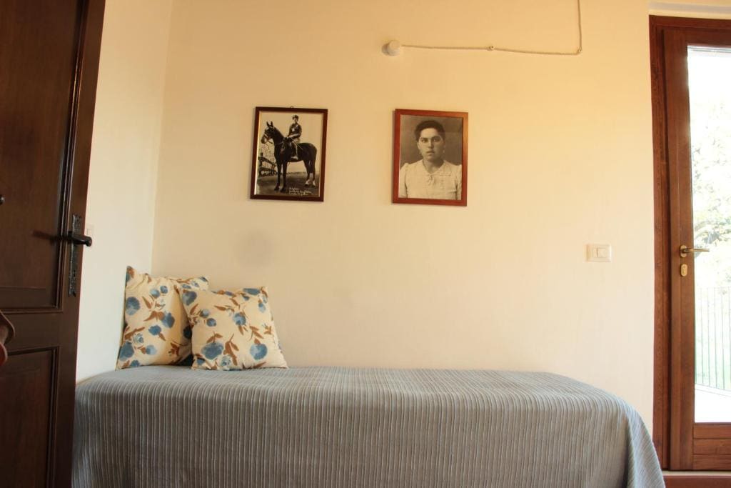 Triple Room with Private Bathroom room - Image 2