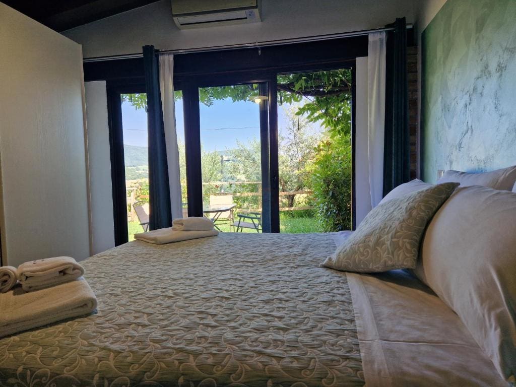 Superior Double Room room - Image 2