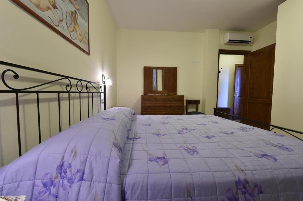 Apartment - Ground Floor room - Image 3