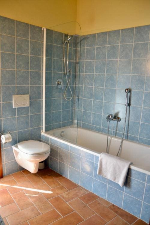 Apartment with Garden View room - Image 2