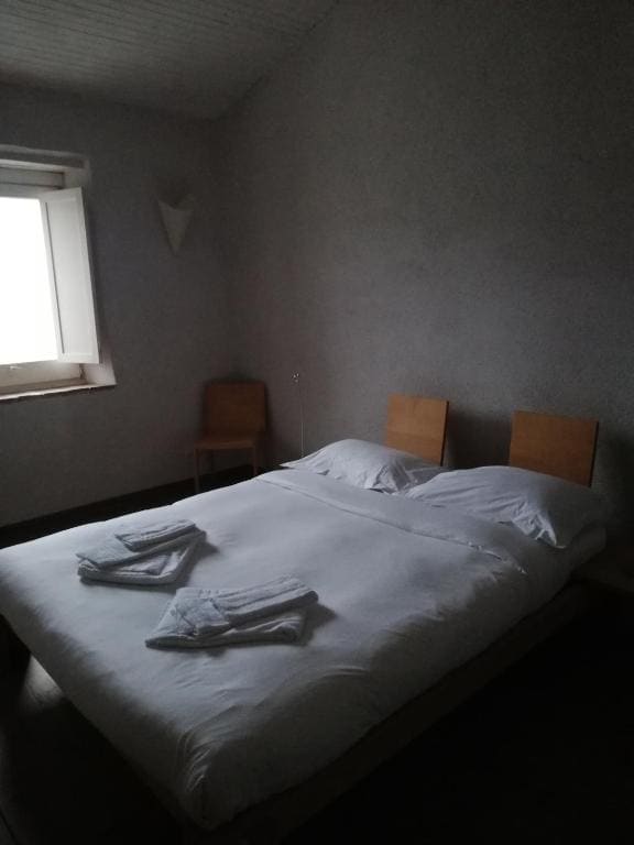 Small Double Room room - Image 1