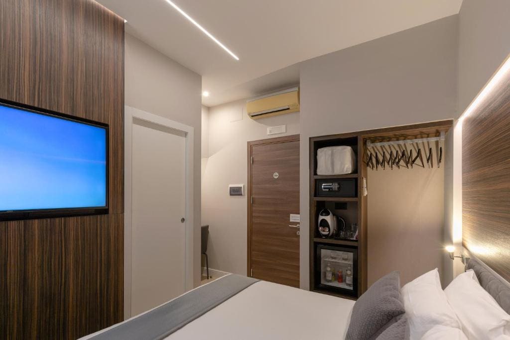 general room - Image 3